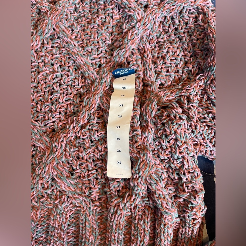 brand new arizona jean co cropped sweater. knitting in orange, pink, teal. xs
